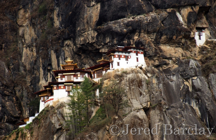 In Bhutan, high in the Himalayan Mountains, the jaw-dropping Taktsang Palphug Buddhist Monastery, was built into the granite sheer rock face. It was built in 1692 and known as Tiger’s Lair after a sacred monk who meditated in thirteen tiger lair caves there in the 8th century.